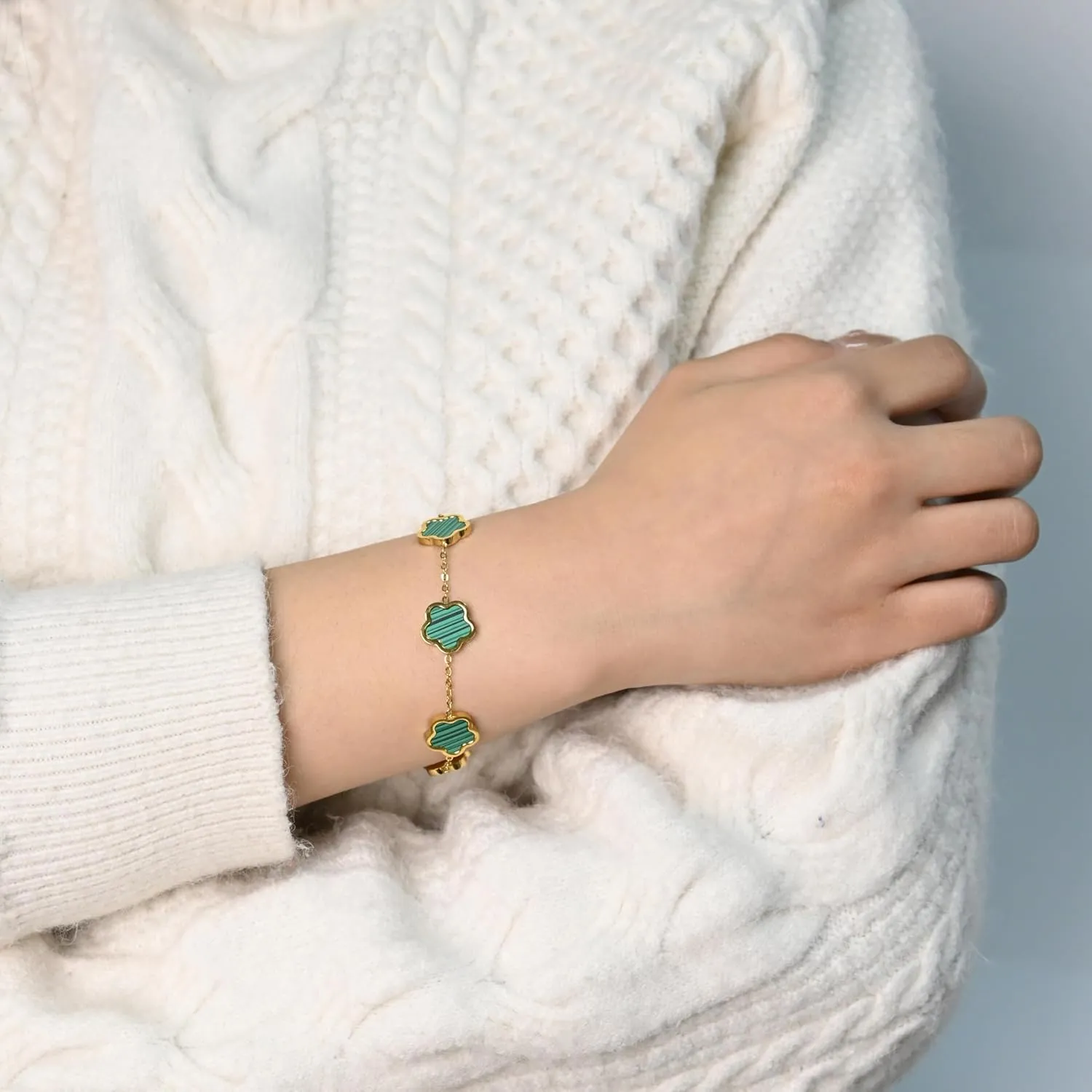 18K Gold Plated Clover Bracelet for Women - Four Leaf Flower Lucky 4 Leaf Link Bracelet Jewelry Gift for Women Van Cleef