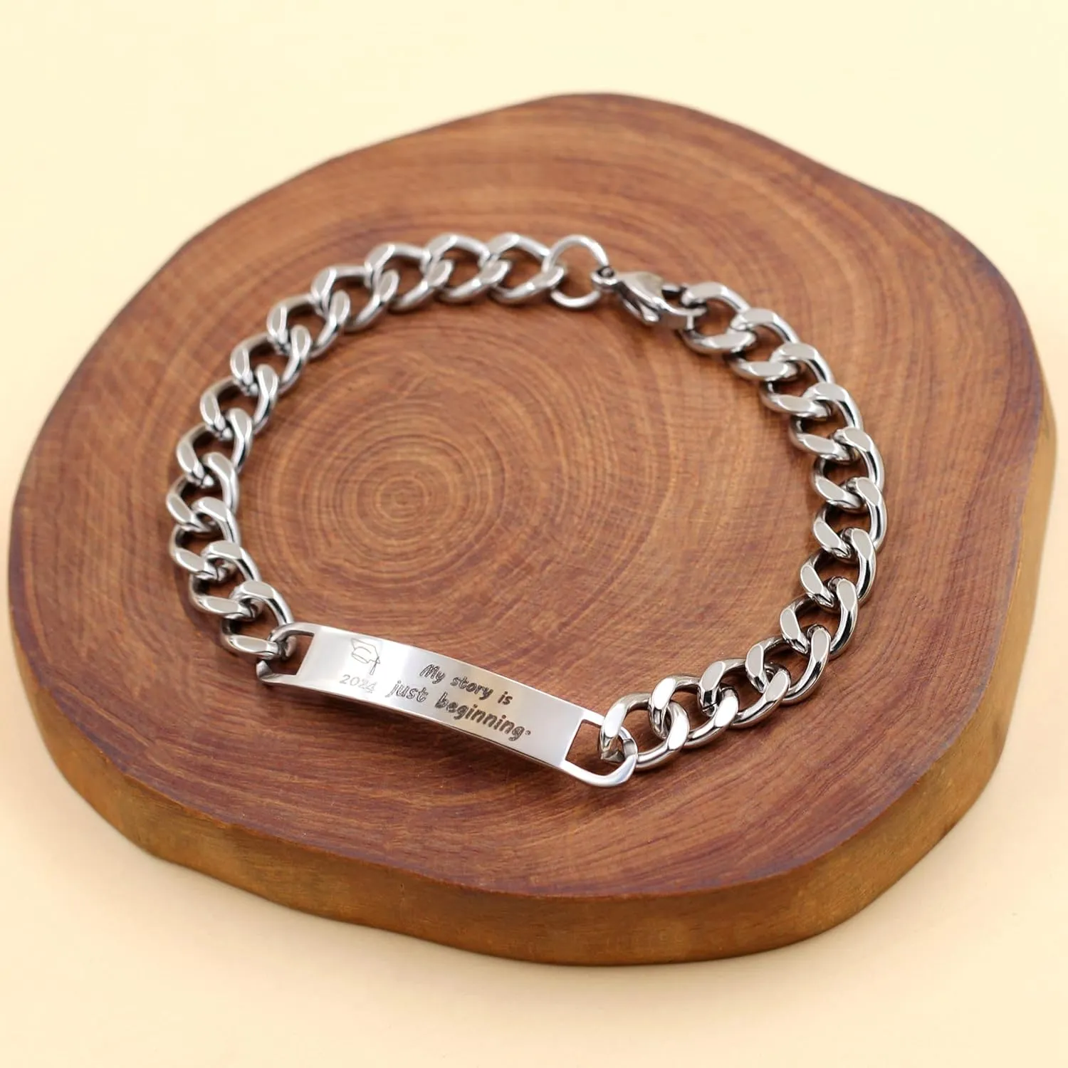 2024 Doctoral Hat Graduation Bracelets 8 Inch Link Chain - Engraved with My Story is Just Beginning to Commemorate Your Growth and Achievements SA5060