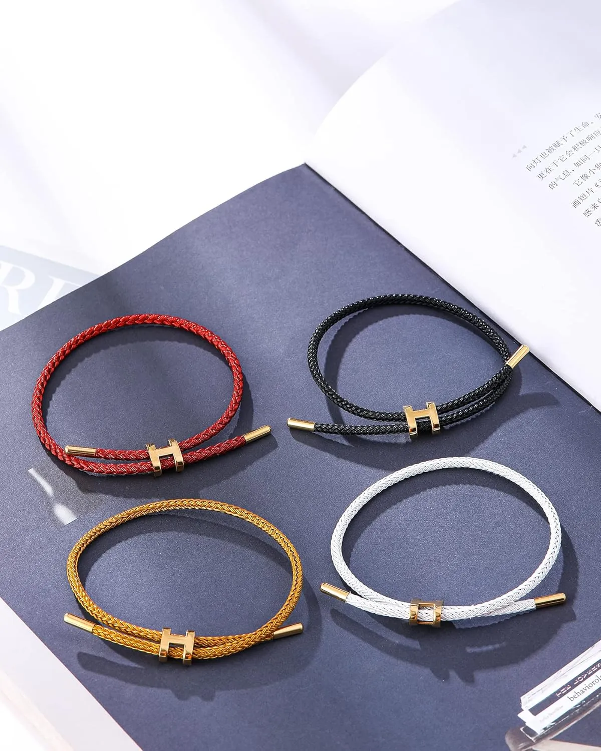 AIMADE Bracelets for Women Adjustable Charm Bracelet, 18k Gold-plated Buckle Design Titanium Steel Wire Rope Women's Gift Jewelry