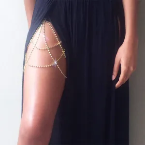 Aimimier Bohemian Rhinestone Multi Layers Leg Thigh Chain Shiny Tennis Chain Summer Beach Bikini Body Chain Crystal Sexy Body Jewelry for Women and Girls (Silver)