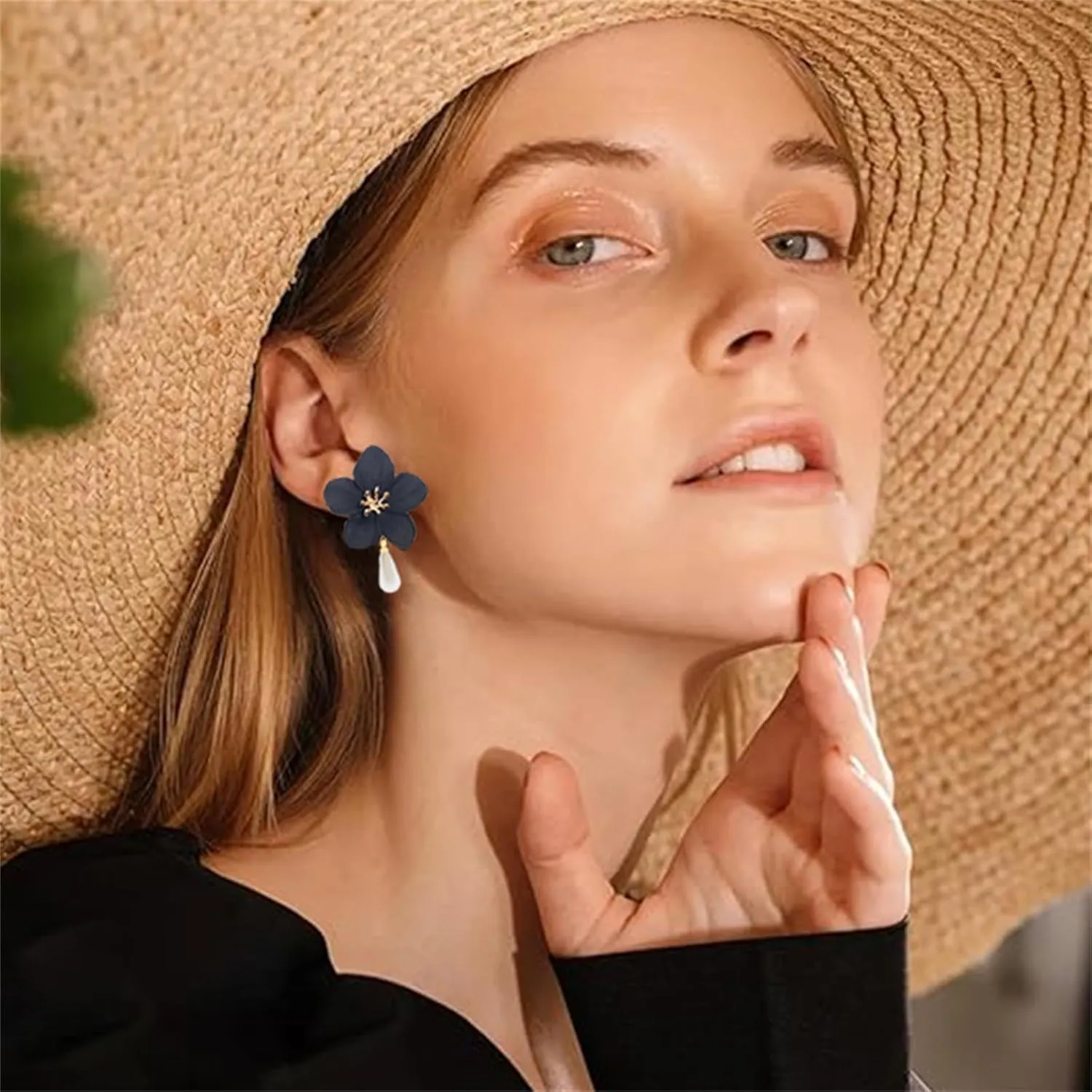 Boho Flower Earrings Necklace Stes for Women Handmade Pearl Flower Necklace Layered Floral Petal Earrings Cute Boho Matte Flower Statement Earrings Boho Wedding Jewelry