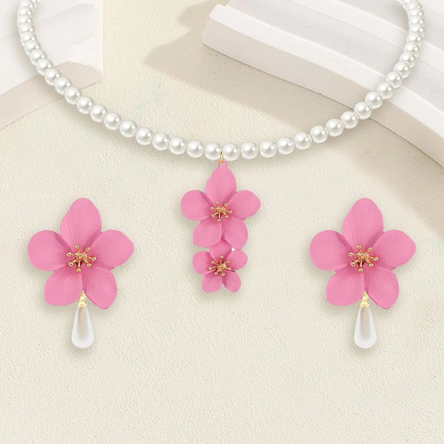 Boho Flower Earrings Necklace Stes for Women Handmade Pearl Flower Necklace Layered Floral Petal Earrings Cute Boho Matte Flower Statement Earrings Boho Wedding Jewelry