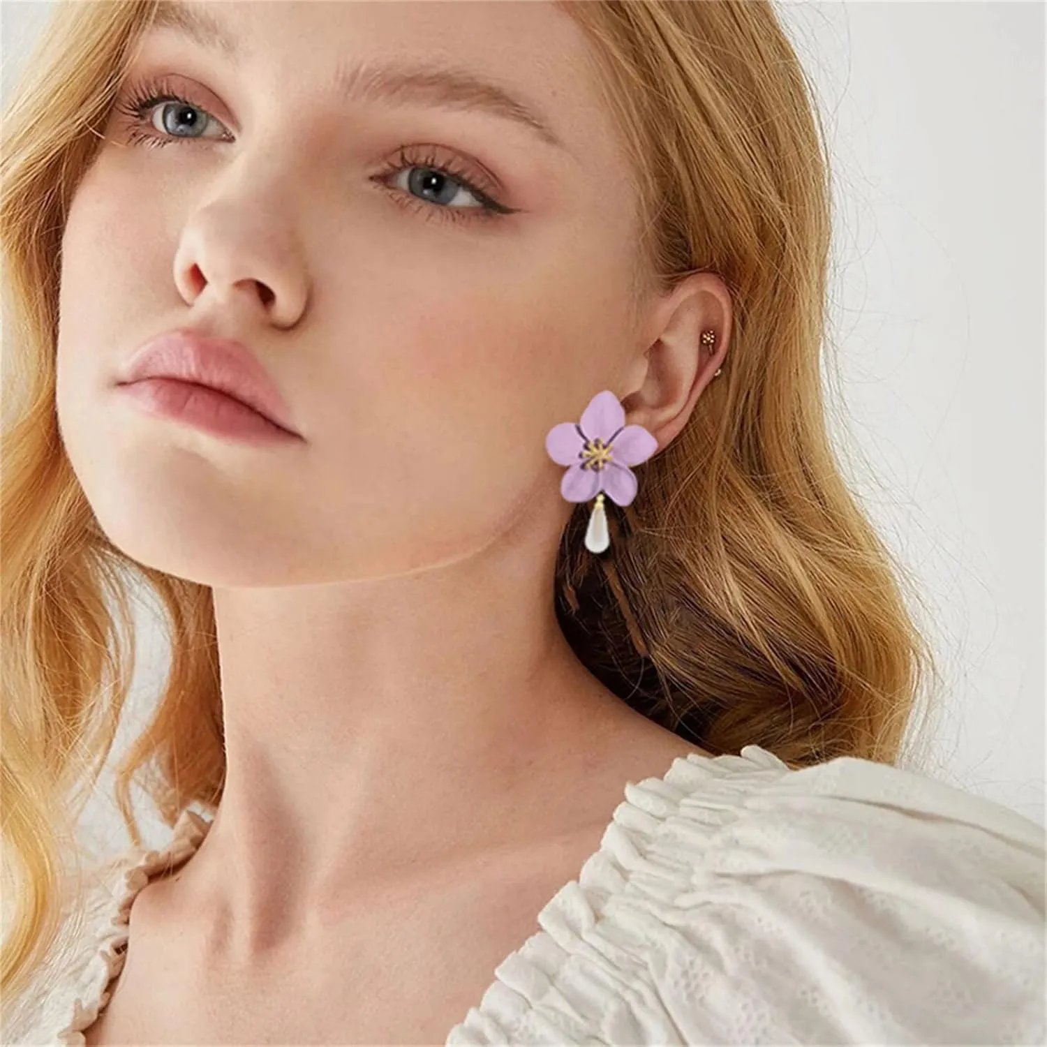 Boho Flower Earrings Necklace Stes for Women Handmade Pearl Flower Necklace Layered Floral Petal Earrings Cute Boho Matte Flower Statement Earrings Boho Wedding Jewelry