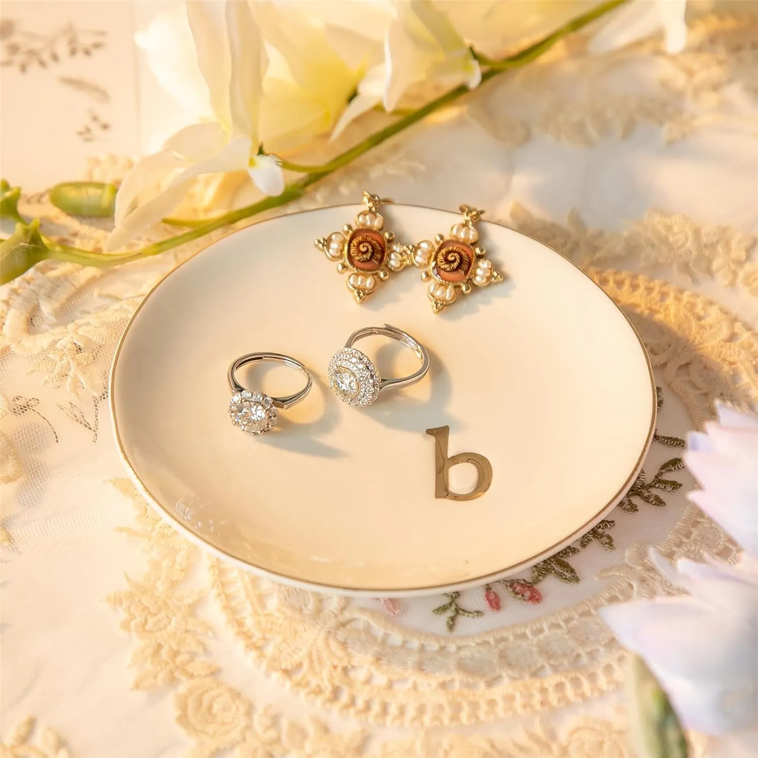 Ceramic Ring Holder for Jewelry, Jewelry Tray, Ring Dish, Aesthetic Room Decor, Engagement Gifts Bride Gifts Wedding Gifts for Women, White, 4.75"(B)