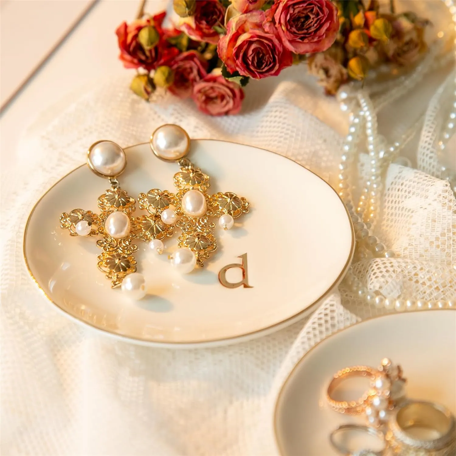Ceramic Ring Holder for Jewelry, Jewelry Tray, Ring Dish, Aesthetic Room Decor, Engagement Gifts Bride Gifts Wedding Gifts for Women, White, 4.75"(D)