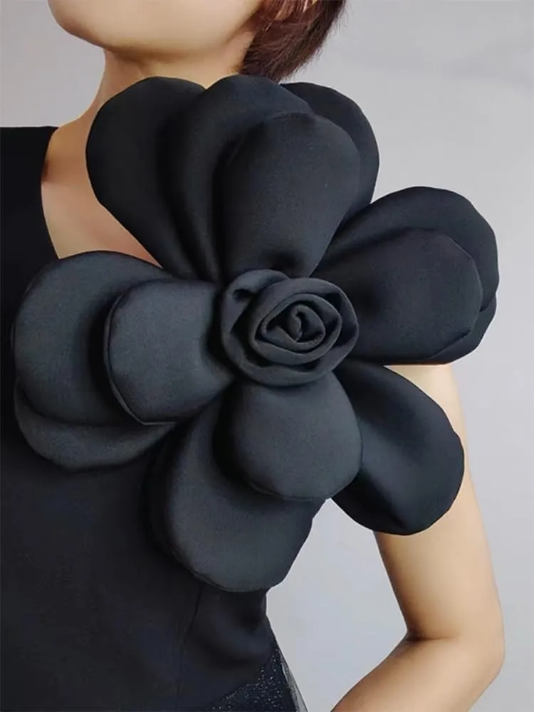 Chunky Fabric Flower Brooch Pin for Women Girls Fashion Dainty Layered Rose Camellia Flowers Corsage Boutonniere Brooches Lapel Pins Elegant Wedding Holiday Party Dress Accessories Jewelry