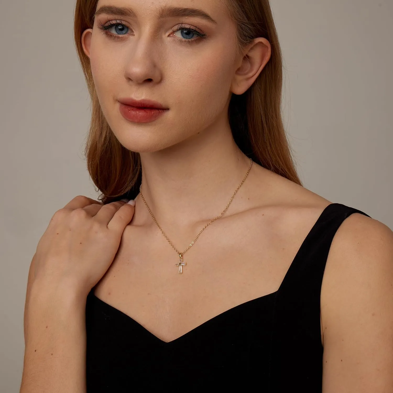 Cross Necklace for Women 18K Gold Plated CZ Diamond Cross Necklace Tiny Sideways Cross Choker Necklace Cute Cross Pendant Necklace Trendy Faith Jewelry