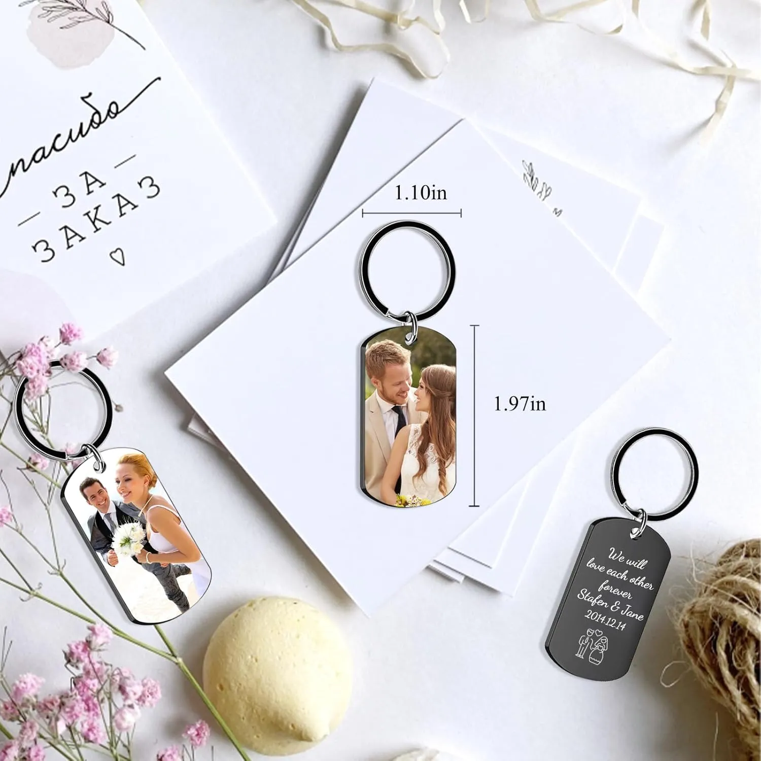 Custom Keychain Double Sided Personalized Picture Text Keychains Engraving Photo Key chains Gifts for Women Boyfriend