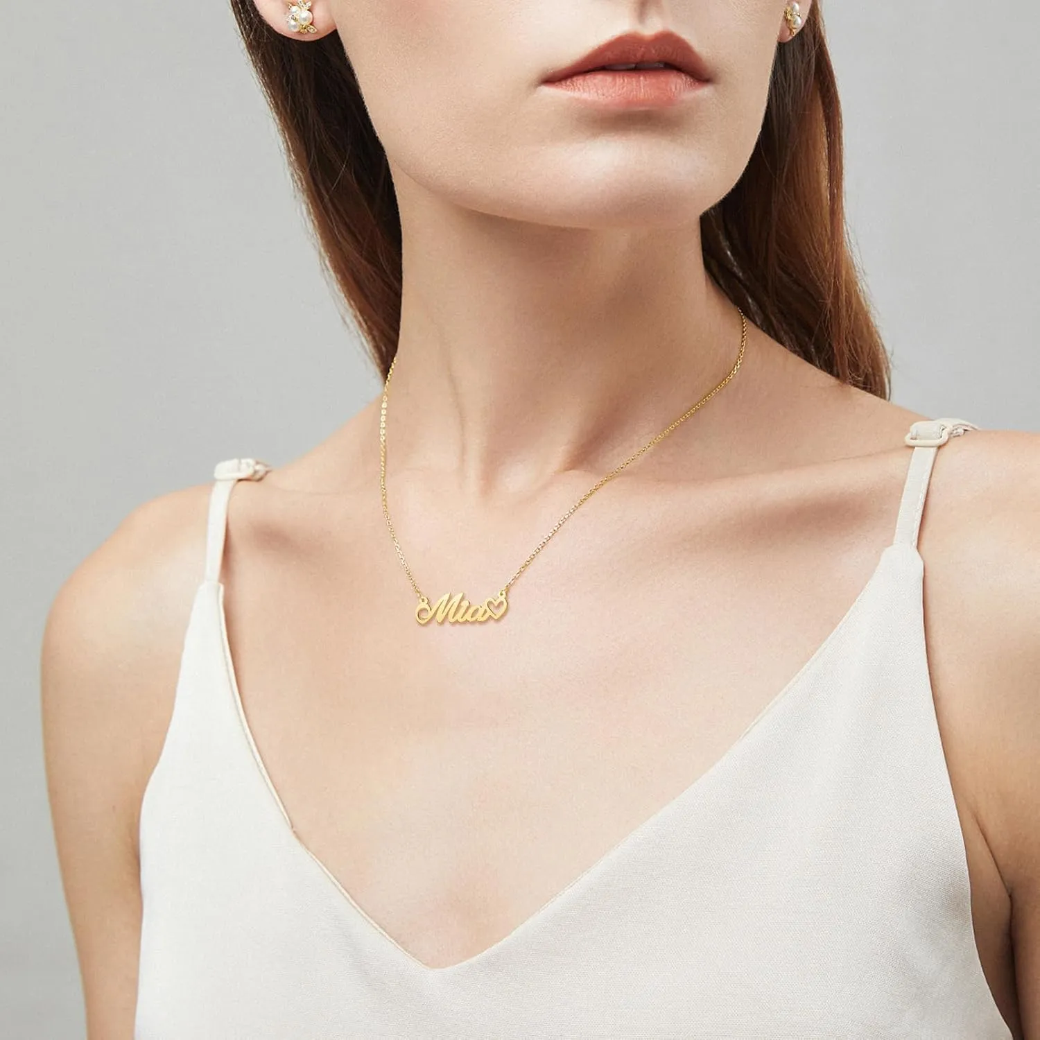 Custom Name Necklace for Women Personalized Name Necklaces with Heart 18K Gold Plated or Sterling Silver Nameplate Customized Pendant Jewelry Gift