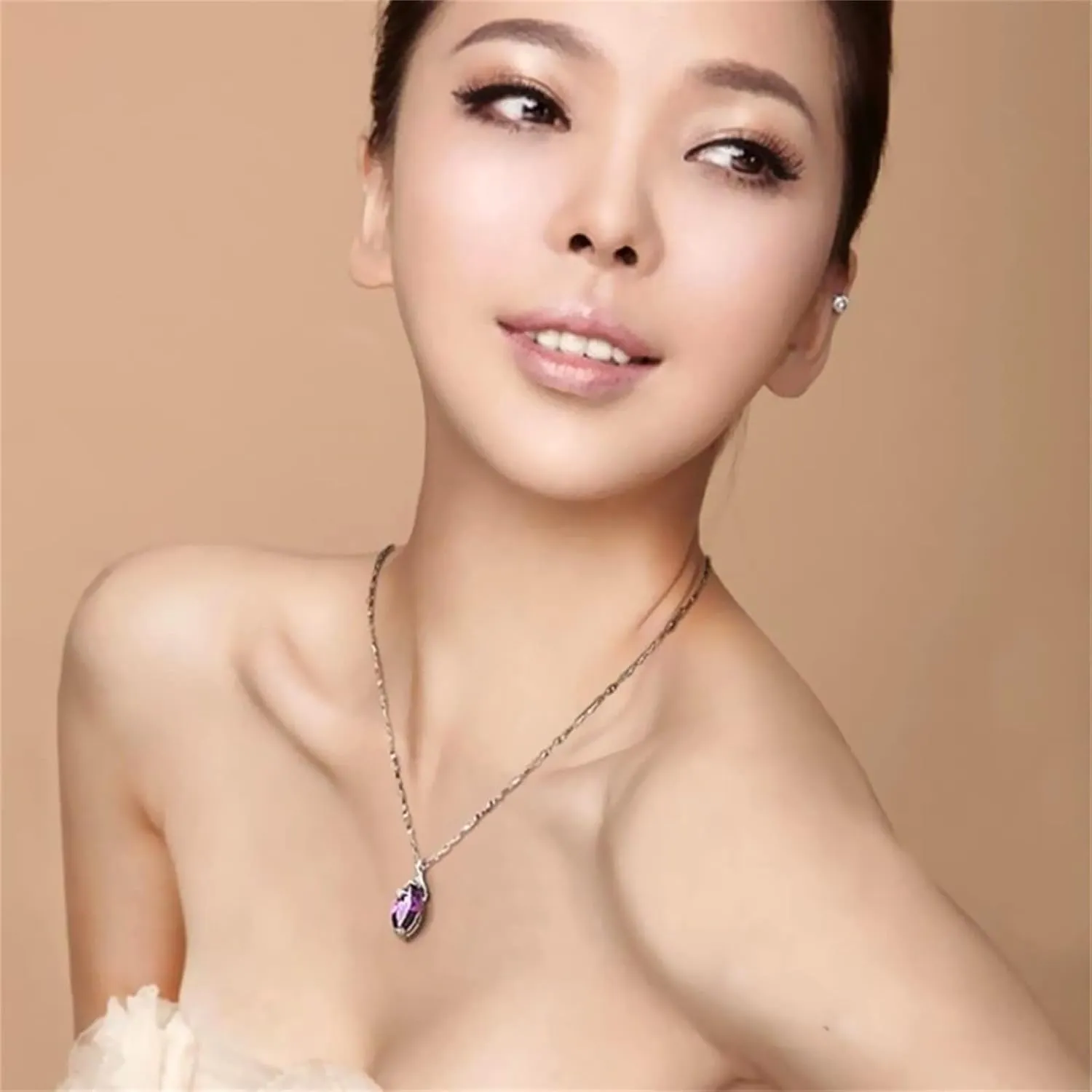 Double Heart Diamond Necklace with Crystal Choker Pendant, Collarbone Chain, Silver Plated Jewelry Gift for Women Valentine's Day and Mother's Day Birthday