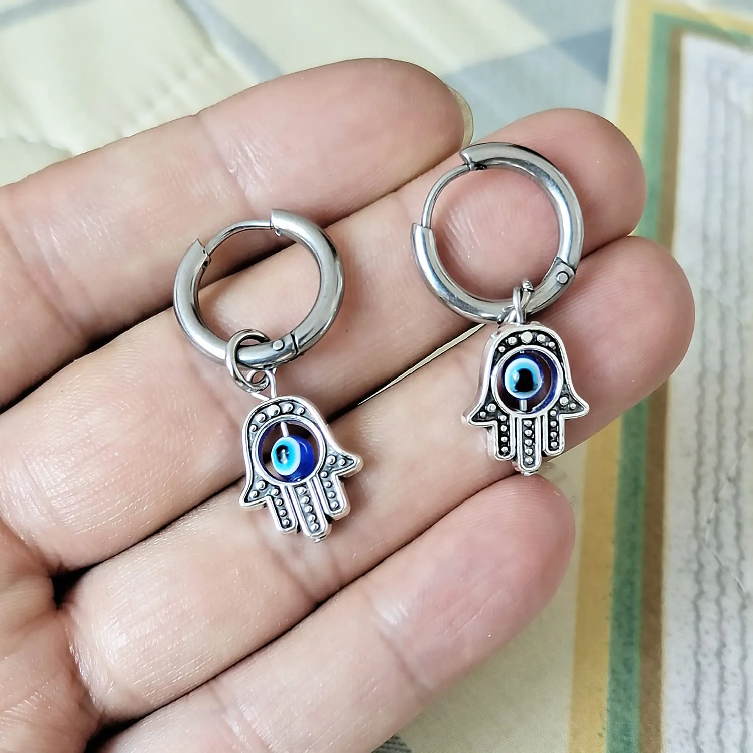 Evil Eye Hoop Earrings for women, Hamsa Earrings Small Dangle Hoop Earrings Hypoallergenic Hamsa Huggie Hoop Earrings (Silver-Hamsa)