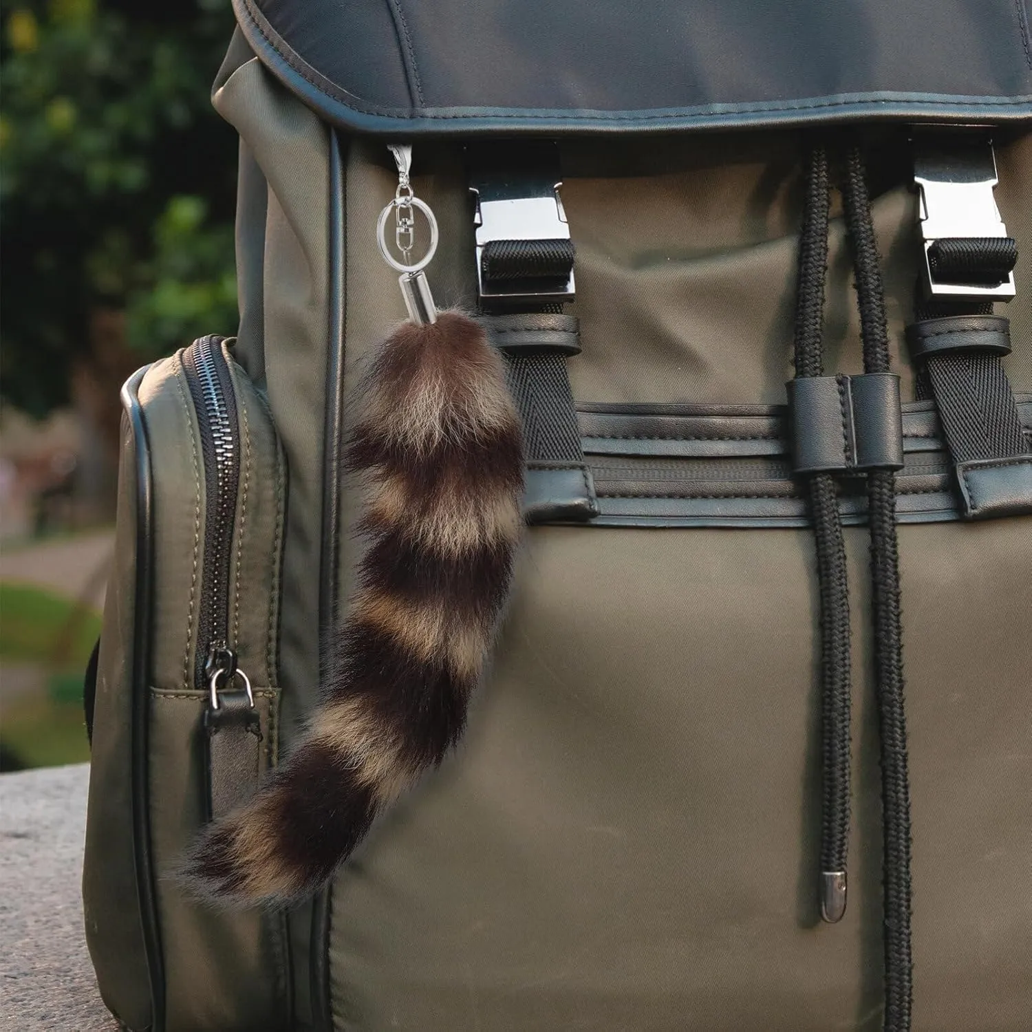 Faux Fox Tail Keychain Pendant Cosplay Costume Halloween Furry Fox Tails Handbag Accessory Key Chain Charm for Women