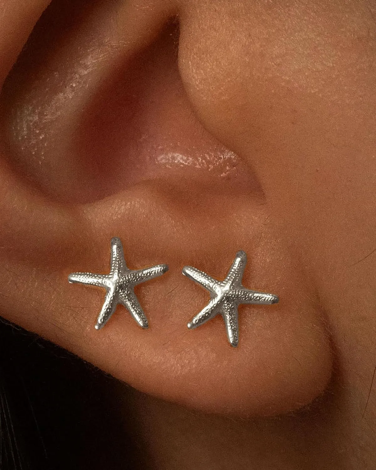 Gold Earrings for Women Trendy 14K Gold Plated Small Starfish Stud Earrings Dainty Lightweight Minimalist Simple Hypoallergenic Earrings Jewelry Gifts for Her