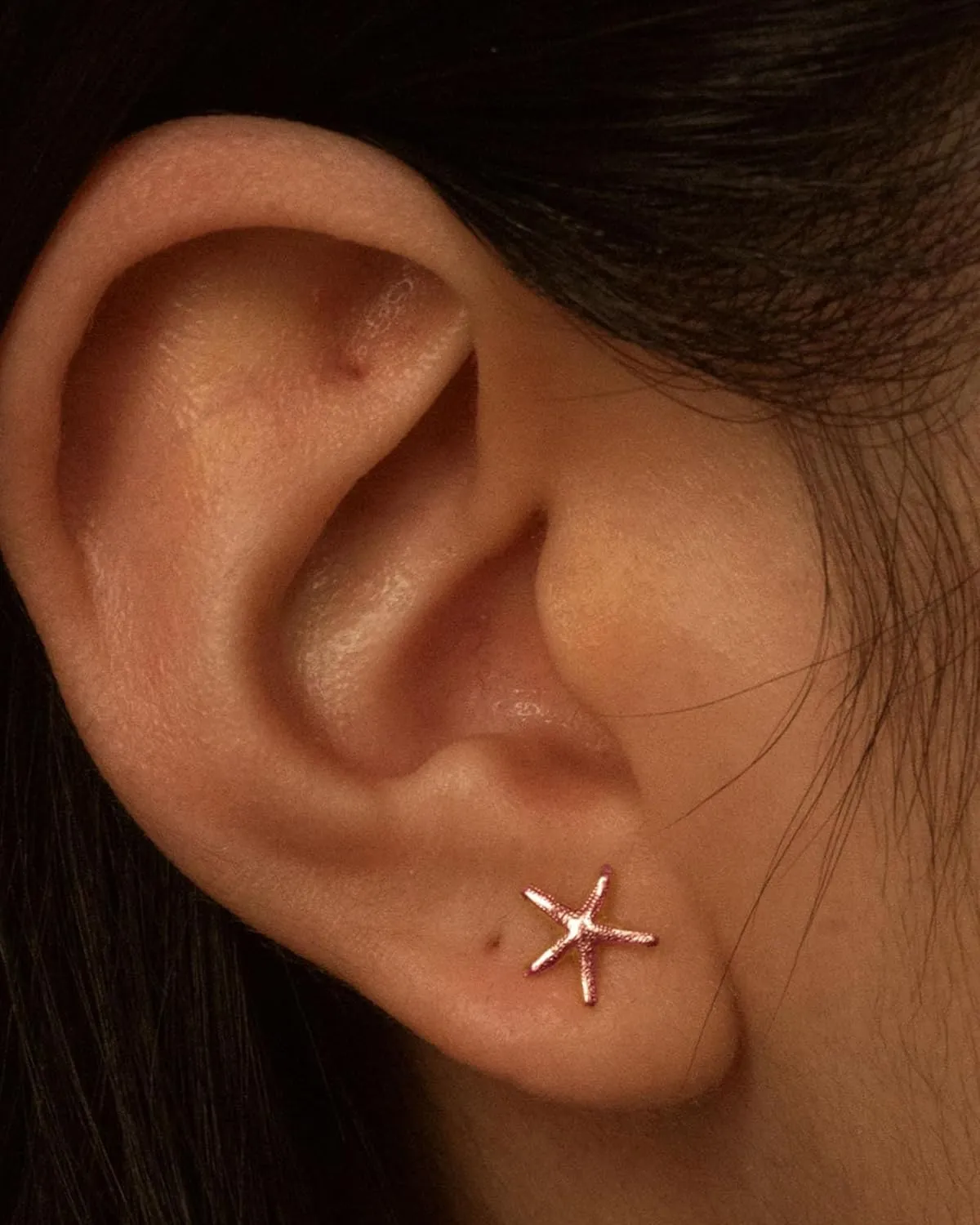 Gold Earrings for Women Trendy 14K Gold Plated Small Starfish Stud Earrings Dainty Lightweight Minimalist Simple Hypoallergenic Earrings Jewelry Gifts for Her