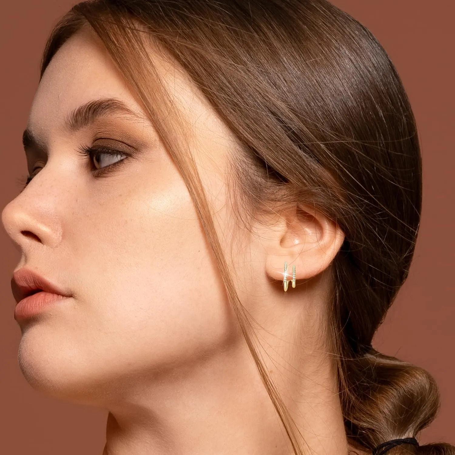 Gold Hoop Earrings for Women 925 Sterling Silver Post, 18K Gold Plated Huggie Earrings Hypoallergenic Jewelry Gift
