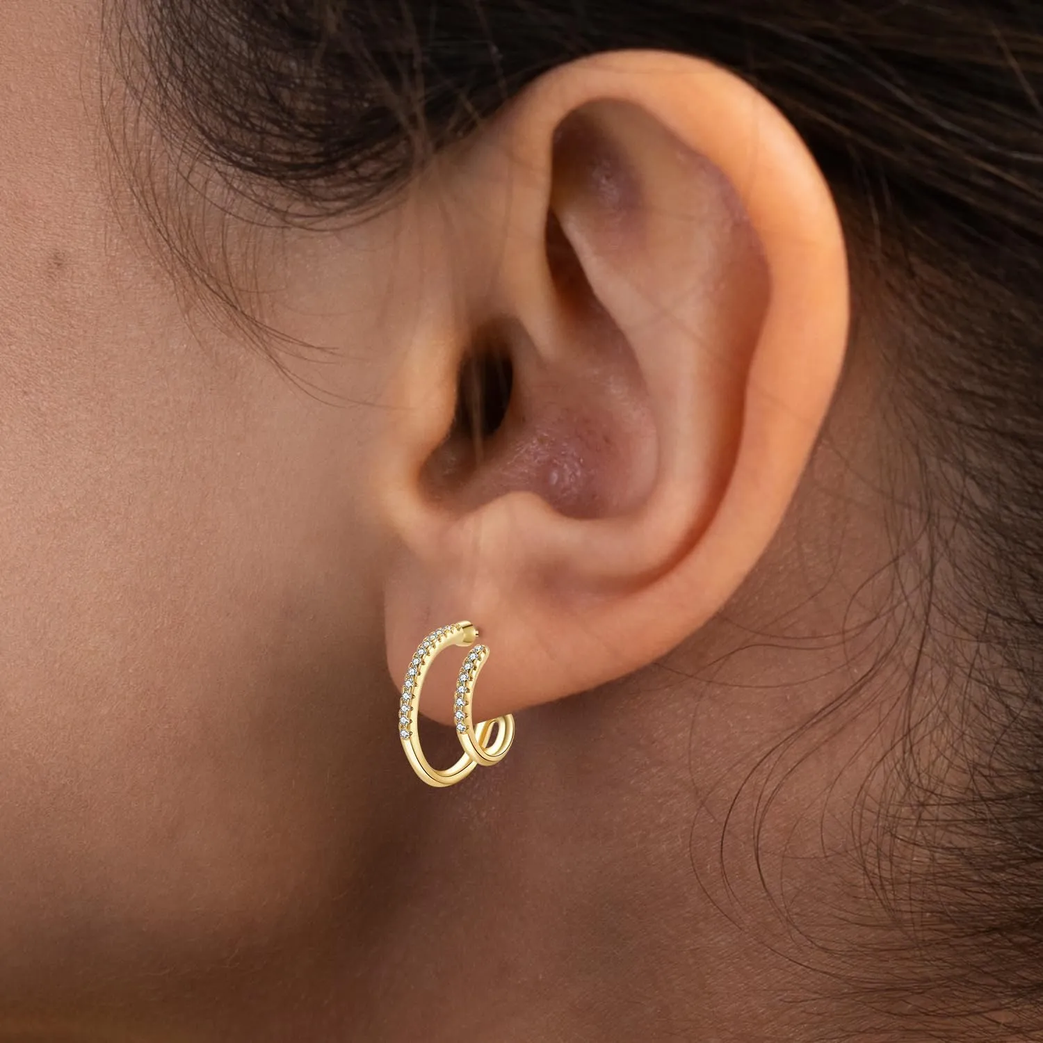 Gold Hoop Earrings for Women 925 Sterling Silver Post, 18K Gold Plated Huggie Earrings Hypoallergenic Jewelry Gift