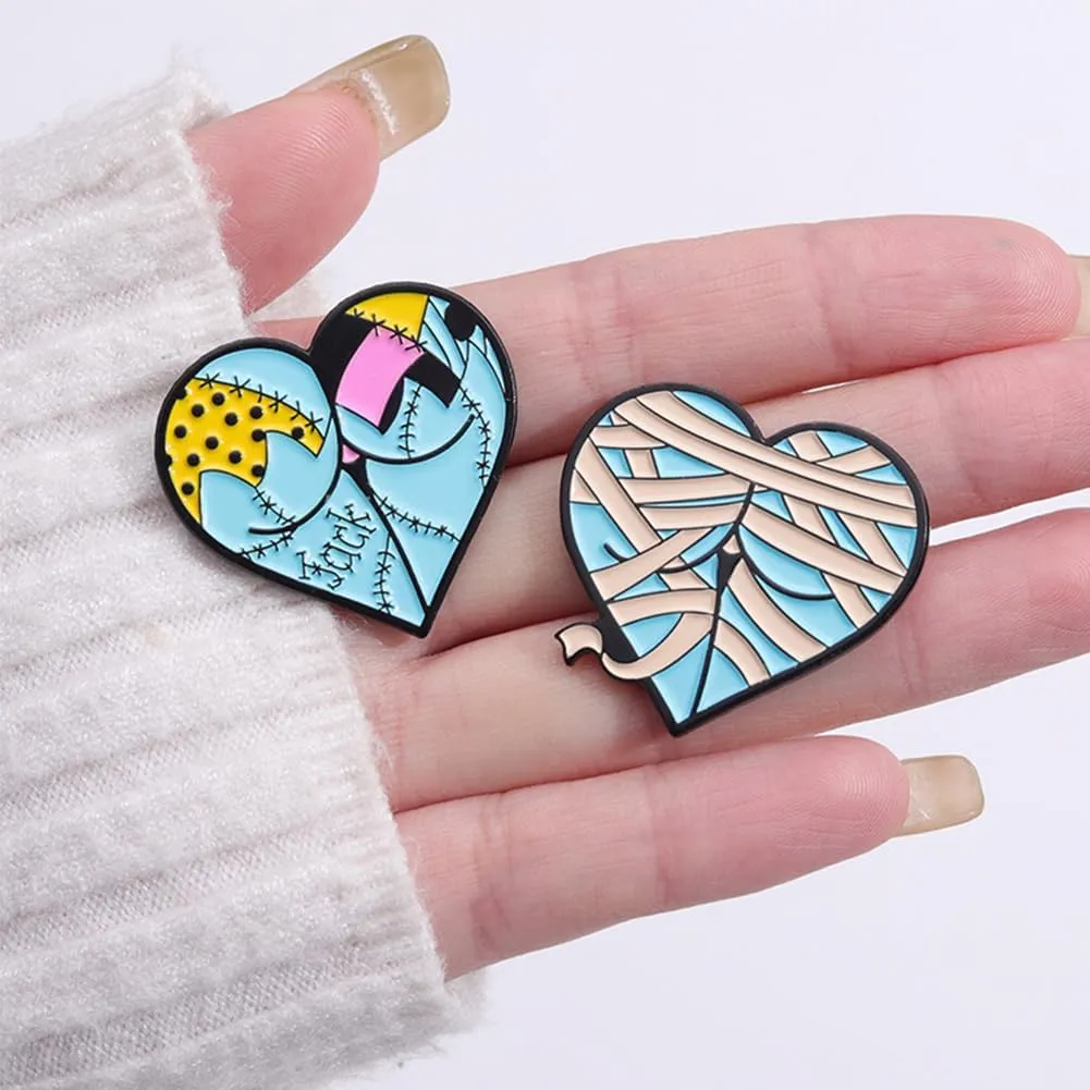 Halloween Pin Brooch Spider Bat Horror Enamel Pin Sets for Women Men Gothic Heart Lapel Badge Pins for Clothes Suits Backpacks Holiday Party Jewelry Gift 6 Pcs/set