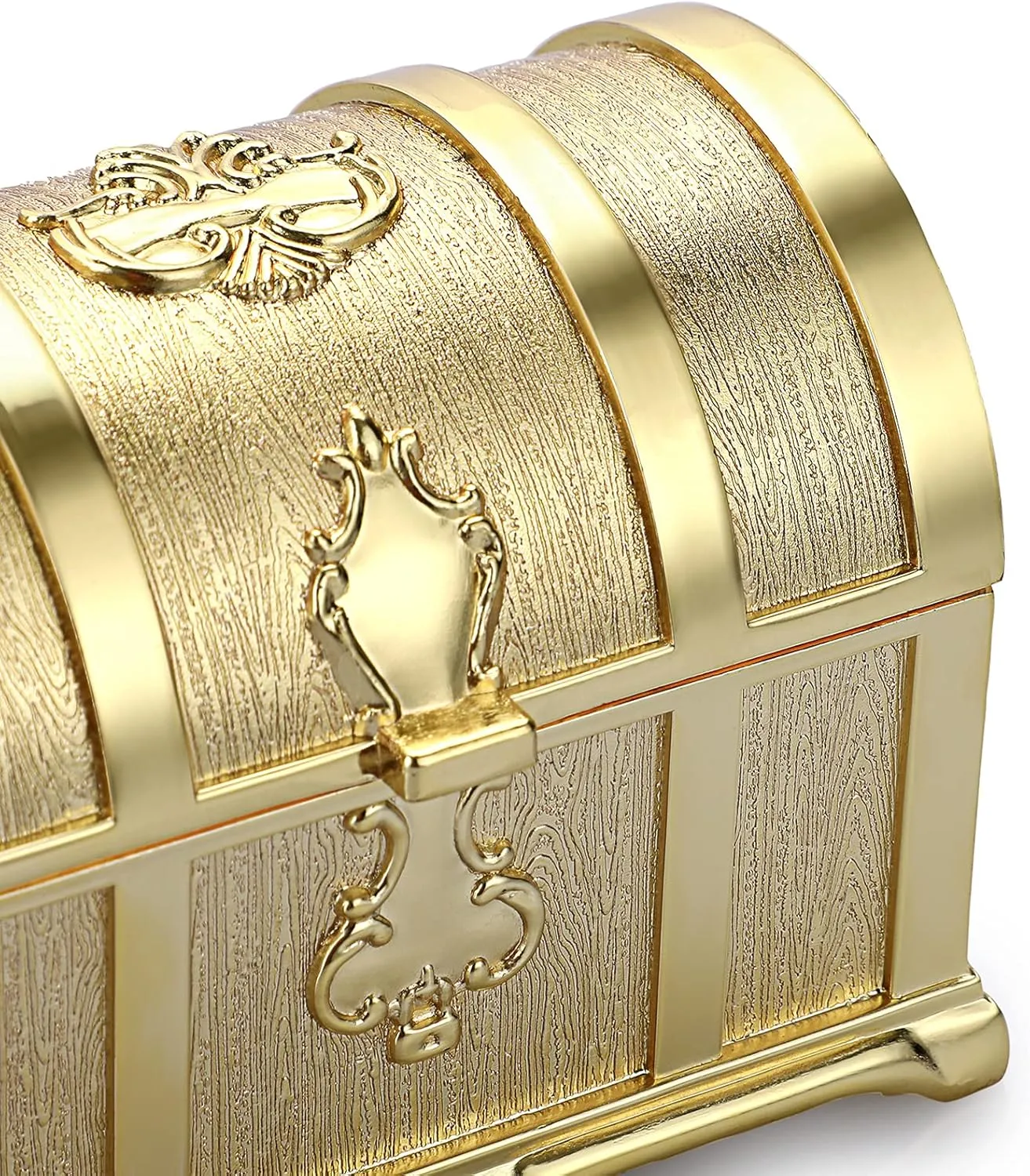 Hipiwe Vintage Metal Jewelry Box Large Treasure Trinket Chest Ring Earrings Necklace Keepsake Gift Holder Case for Girls Ladies Women (Gold,Medium)