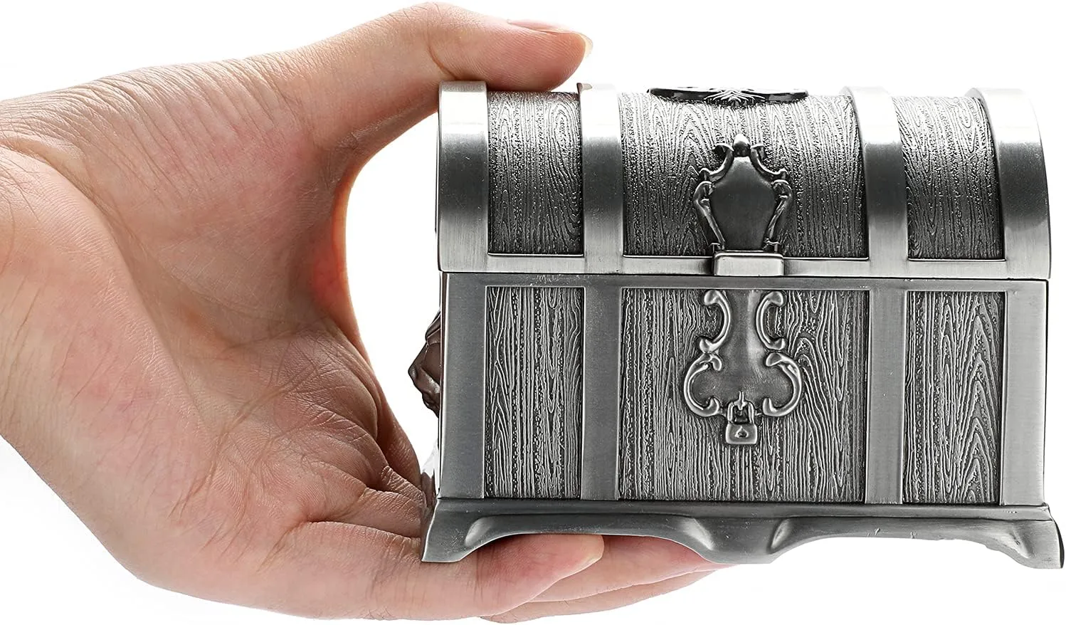 Hipiwe Vintage Metal Jewelry Box Treasure Trinket Chest,Smal Ring Earrings Necklace Keepsake Gift Holder Case for Girls Ladies Women (Small) (Metallic grey, Medium)