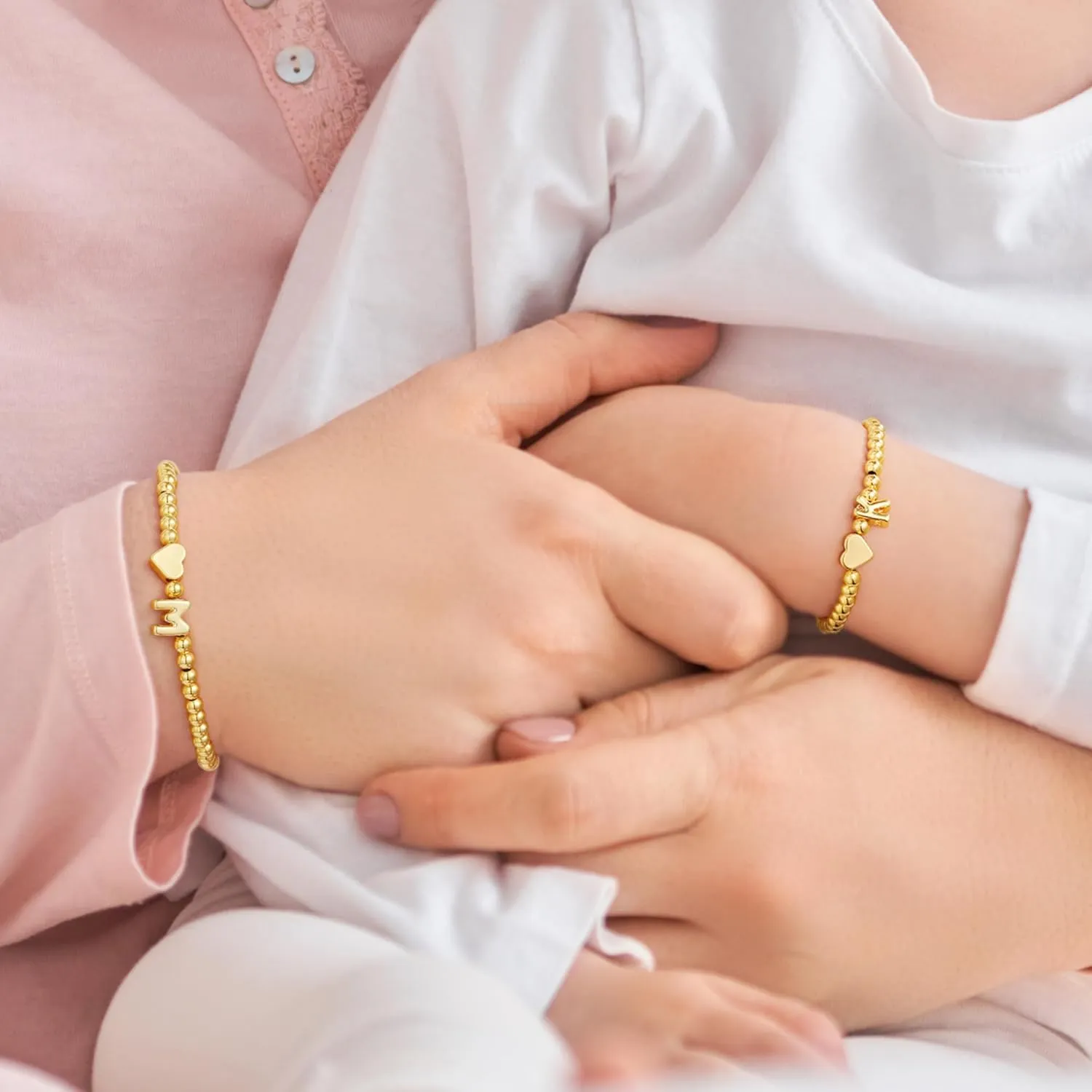 M MOOHAM Heart Initial Bracelet for Women - Dainty Gold Beaded Bracelets for Women Trendy Charm Letter A-Z Personalized Heart Jewelry Gifts