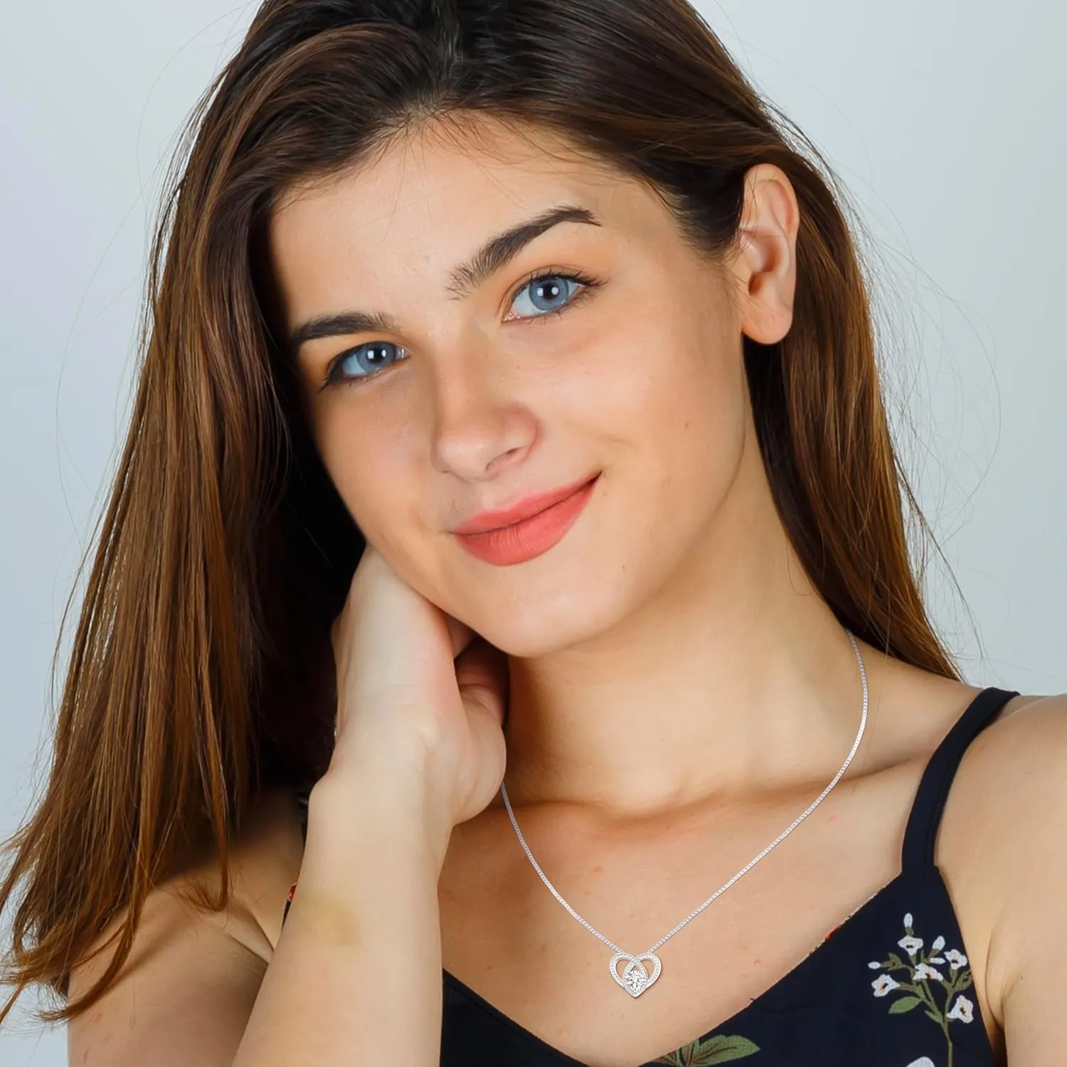 Platinum Plated Moissanite Pendant Necklace Gift for Women, 1-3 carat Moissanite D Color (VVS1), Anniversary Eternity Jewelry Present for Wife Mother Gift Necklace with Moissanite Diamond Gift for Her Birthday