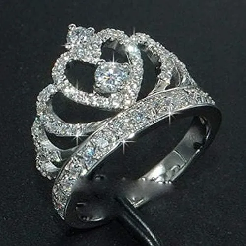 Princess Queen Crown with Cubic Zirconia Rings Eternity Heart-Shaped Promise Ring Zircon Jewelry for Women