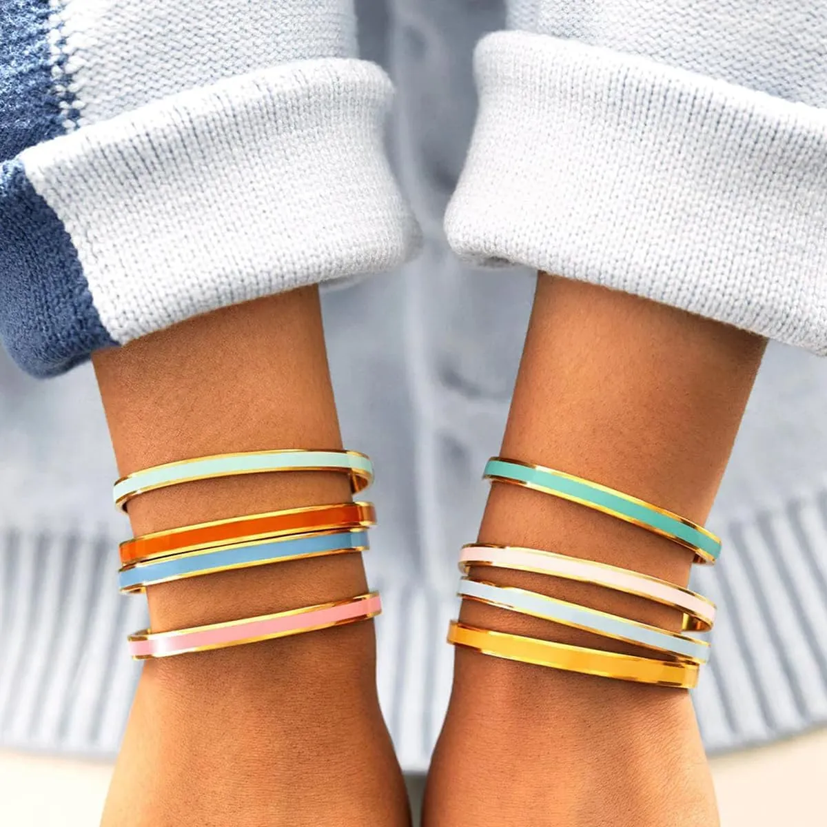 Remember Who The You Are Motivational Cuff Bracelet for Women, Stainless Steel Color Inspirational Bangle Bracelets with Engraved Hidden Message Jewelry for Sisters BFF Friends Gifts