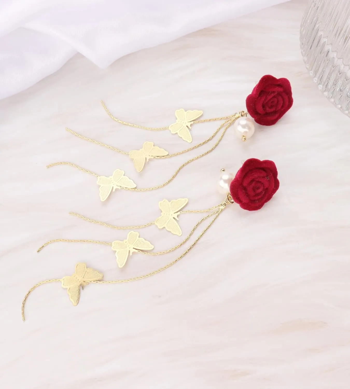 Rose Flower Earrings for Women, Fashion and Romantic Vintage Rose Pendant Earrings Precious Dainty Jewelry Gift for Women Girls Mother Wife Sister Daughte