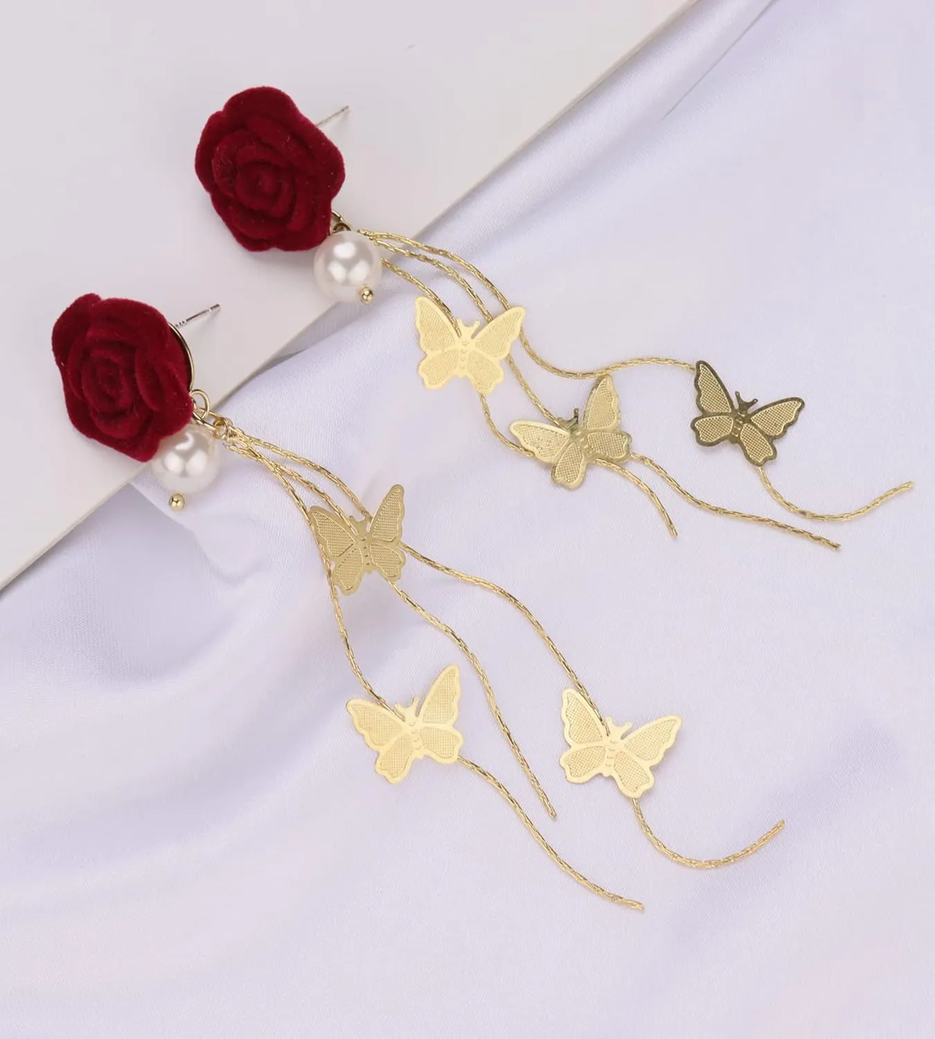 Rose Flower Earrings for Women, Fashion and Romantic Vintage Rose Pendant Earrings Precious Dainty Jewelry Gift for Women Girls Mother Wife Sister Daughte