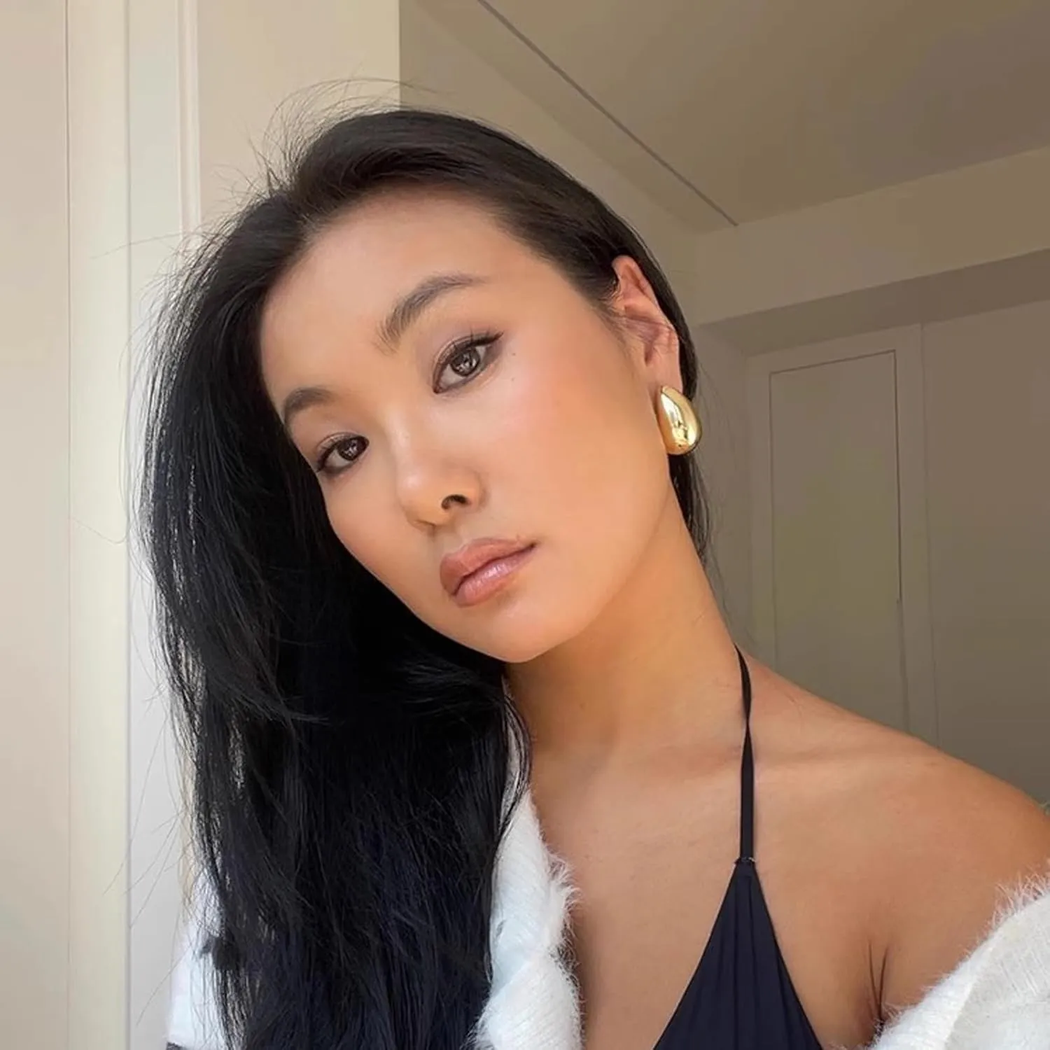 Teardrop Earrings Dupes for Women, Chunky Gold Hoop Earrings Lightweight Waterdrop Hollow Open Hoops Silver Gold Trending Oversized Statement Style Earring Hypoallergenic Gold Plated Earrings Fashion Jewelry for Women