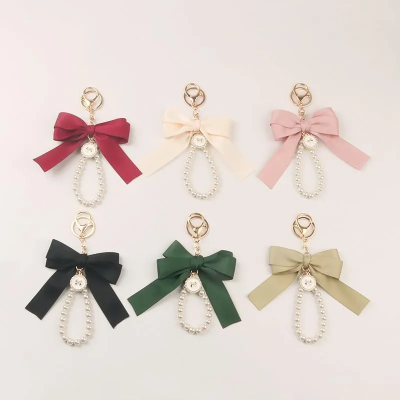 tenghong2021 Lily Sakura Flower Keychain Wristlet for Women Pearl Bow Key Chains Car Keys Holder Accessories Gift