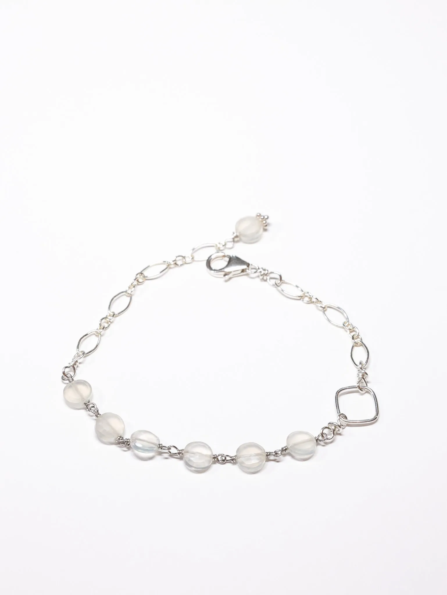 Tina Moonstone nh Bracelet in Sterling Silver