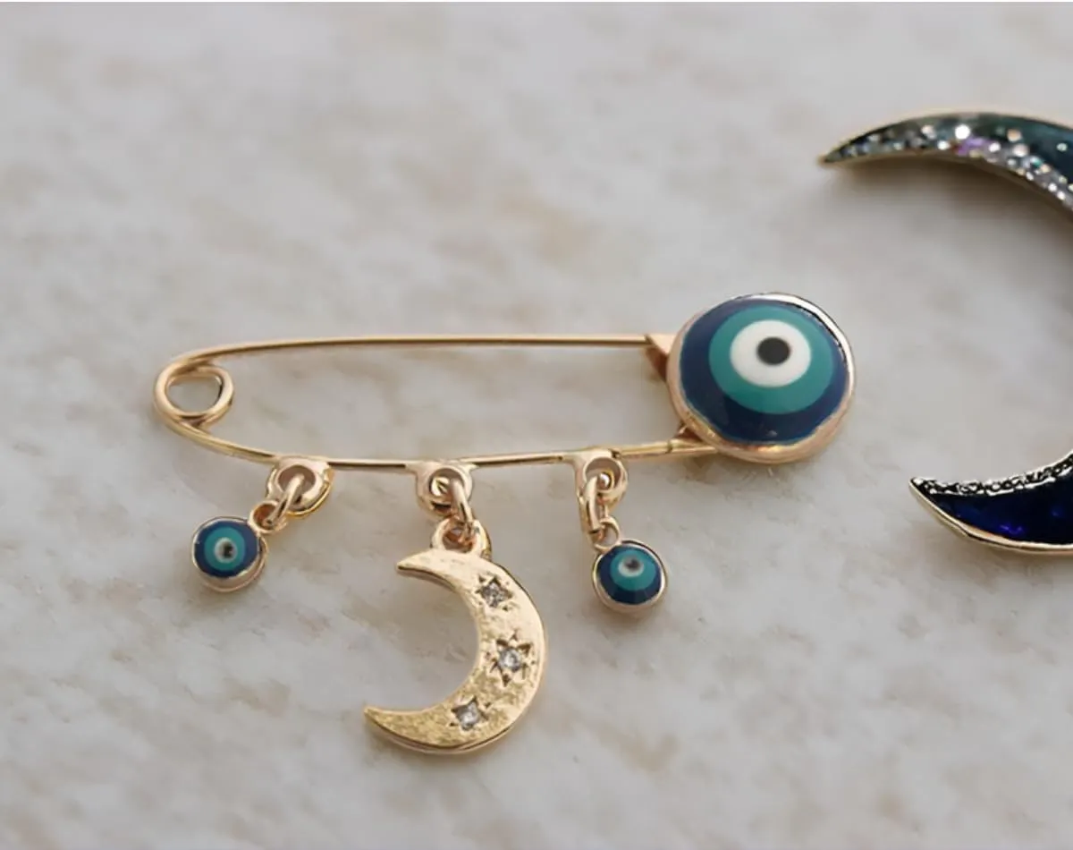 Turkey Evil Eye Rhinestone Charm Blue Lucky Eyeball Hands Brooch Pins Jewelry for Good Luck