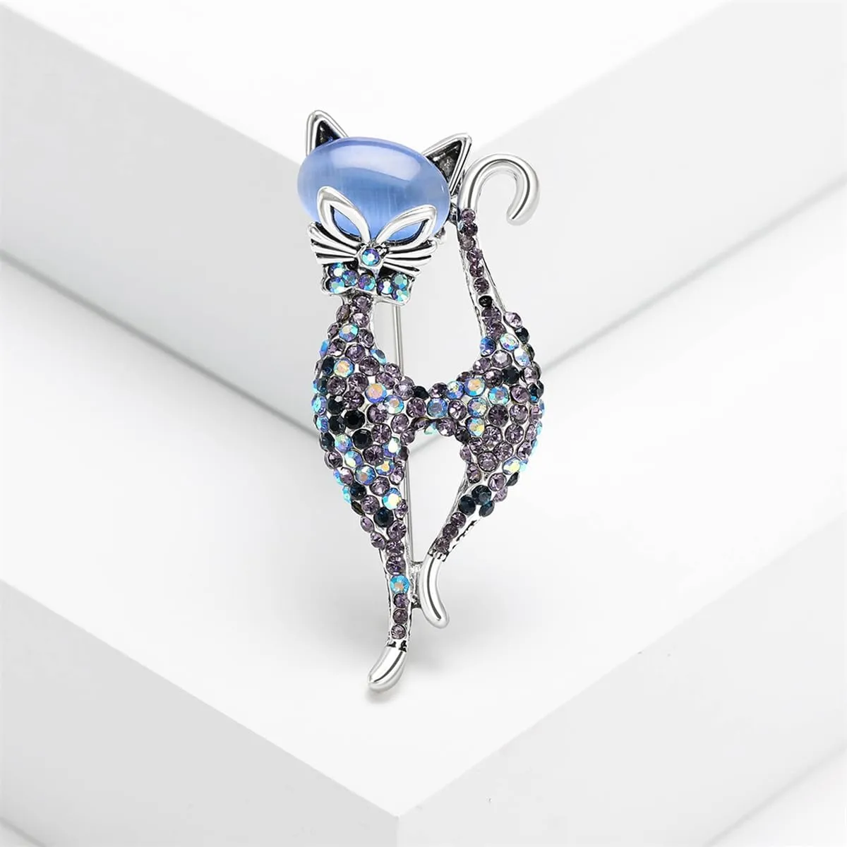 Vintage Rhinestone Bow Knot Cat Brooch Pin for Women Girls Fashion Cute Bow Crystals Animal Kitten Brooches Lapel Pins Dress Accessories Holiday Birthday Party Dainty Jewelry Unisex Gift Souvenir