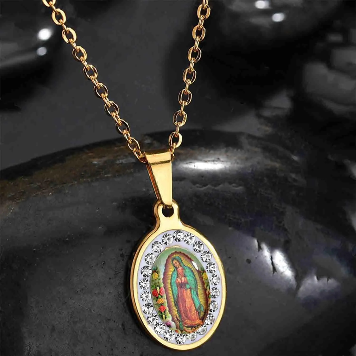 Virgin Mary Jewelry Religious Gifts for Women, Guadalupe Necklace, Gold Plated Necklace Inlaid Zircon Pendant Silver Plated Virgin Mary Necklace