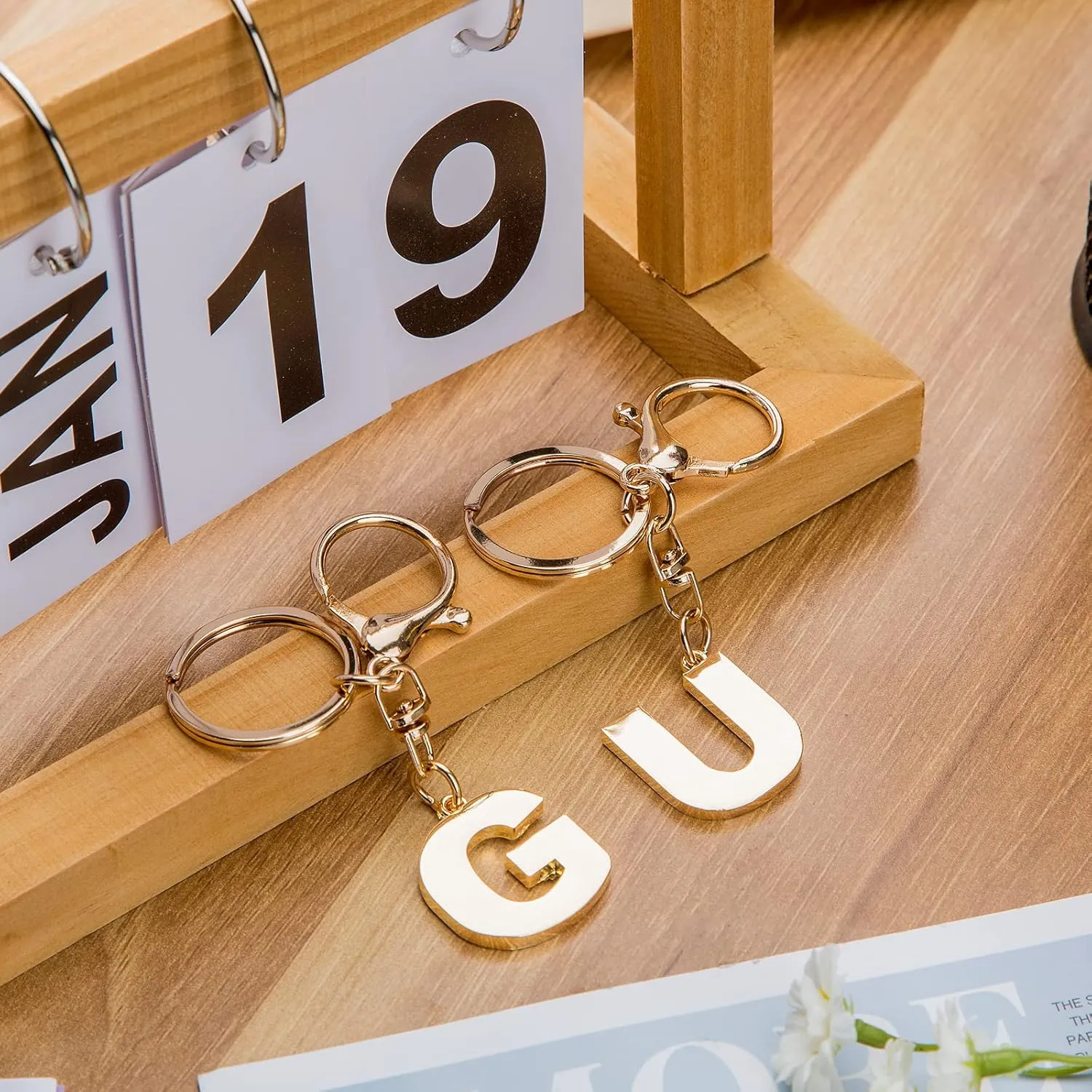 Zugzwang Key Chains Women - Cute Keychain for Car Keys, Gold Letter A-Z Keychains for Women